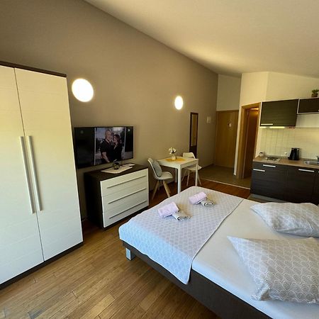 Apartments San Monte Podstrana Extérieur photo